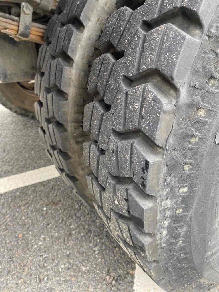 Thaco Olin 198 sx 2013 tải 1T6 Thùng kín dài 4m3 c. Mua bán Xe tải, xe ben tại Quận Liên Chiểu Đà Nẵng được đăng bởi Tran thanh quoc hình 14