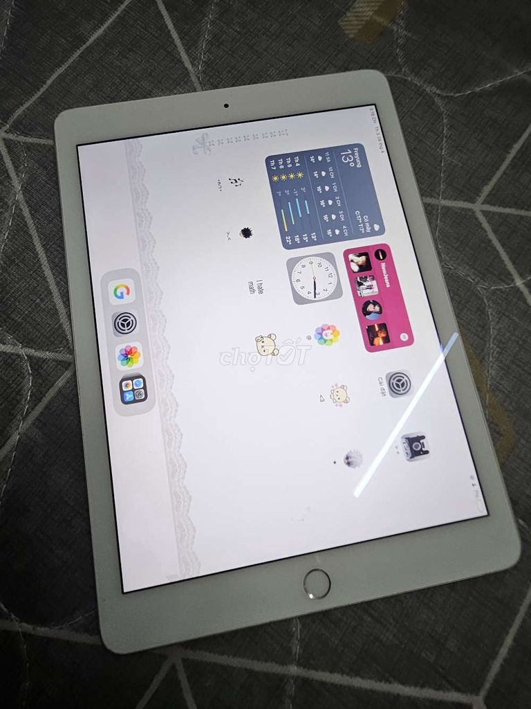 Apple iPad Air 2 16GB Bạc. Mua bán Máy tính bảng tại Quận Ninh Kiều Cần Thơ được đăng bởi Tuấn Trương hình 1