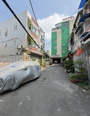 Plot of land 100 m² · Đường Số 9