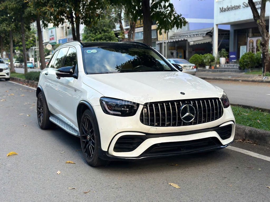 GLC 300 AMG Fom Mới - Lên Full Đồ Chơi -Bán Rẻ