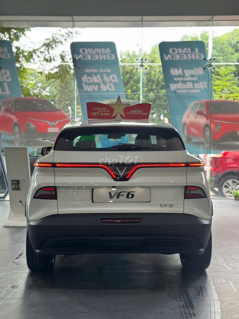 VINFAST VF6 VAY 90% TỔNG ƯU ĐÃI  HƠN 60 TRIỆU. Mua bán Ô tô tại Quận Tân Phú Tp Hồ Chí Minh được đăng bởi Chí Nhân VinFast hình 7