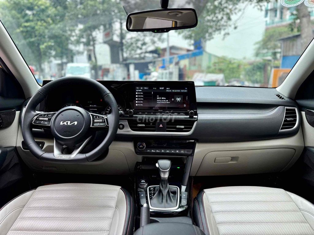 🚘 𝐊𝐢𝐚 𝐒𝐞𝐥𝐭𝐨𝐬 𝟏.𝟒𝐀𝐓 𝐏𝐫𝐞𝐦𝐢𝐮𝐦 Model 2023 Full Options. Mua bán Ô tô tại Thành phố Thủ Đức Tp Hồ Chí Minh được đăng bởi Tấn Lợi  hình 5