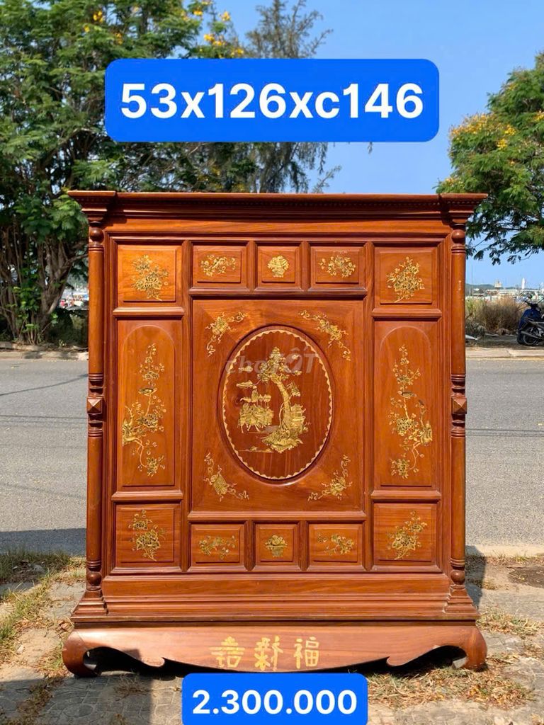 Tủ thờ Gỗ Nâu 53x126x146 cm. Dịch vụ nhà cửa khác tại Quận Sơn Trà Đà Nẵng được đăng bởi THẾ GIỚI ĐỒ CŨ ĐÀ NẴNG hình 1