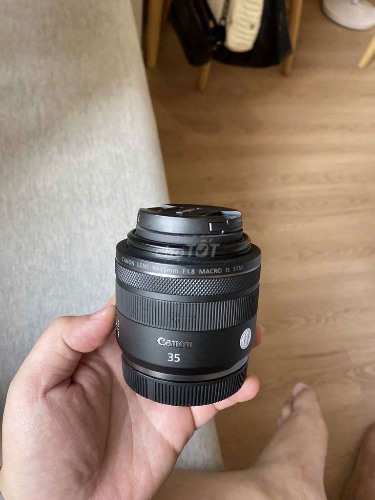 Ống kính Canon RF 35mm f/1.8 Đen. Mua bán Máy ảnh, Máy quay tại Quận Bắc Từ Liêm Hà Nội được đăng bởi Minh Anh Trần hình 1