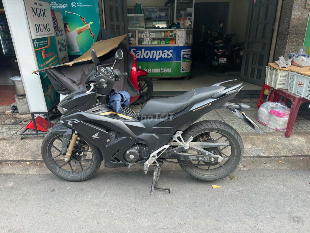 Winner x 2024 abs biển sài gòn 1 chủ. Mua bán Xe máy tại Quận 10 Tp Hồ Chí Minh được đăng bởi Hoàng Nam hình 1