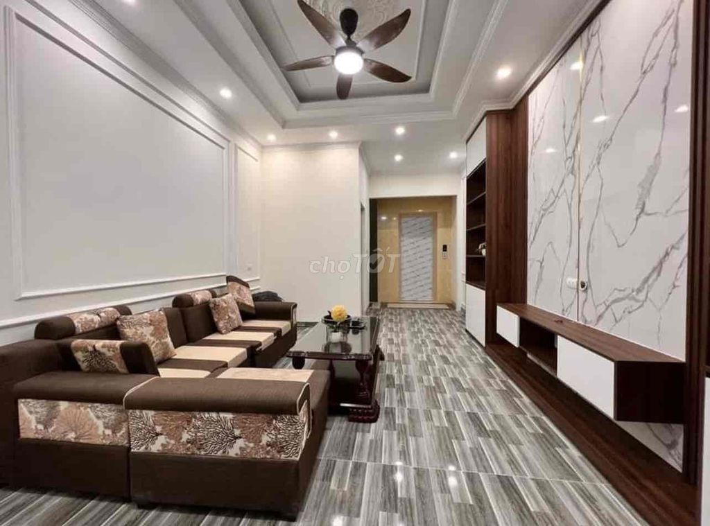 HOÀNG HOA THÁM 55.5m2x5T giá hơn 16 tỷ-NGÕ THÔNG RỘNG NÔNG-GẦN PHỐ