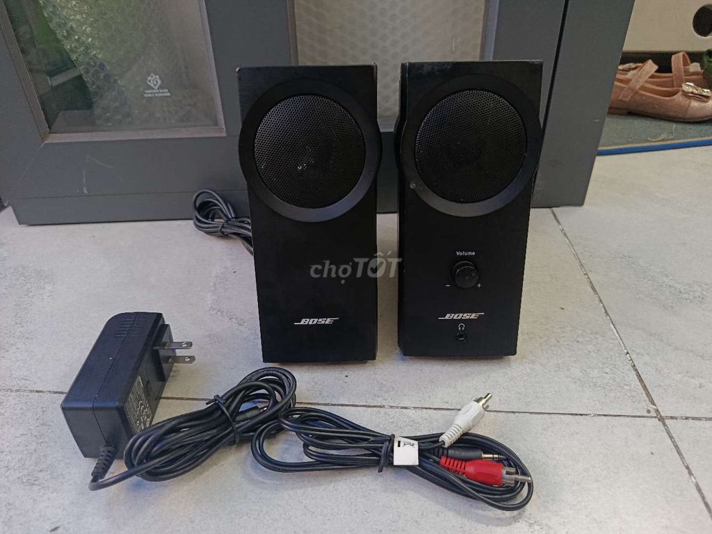 Loa vi tính Bose Companion 2 chính hãng trầy xước. Mua bán Tivi, Âm thanh tại Quận 6 Tp Hồ Chí Minh được đăng bởi Quoc Anh hình 1
