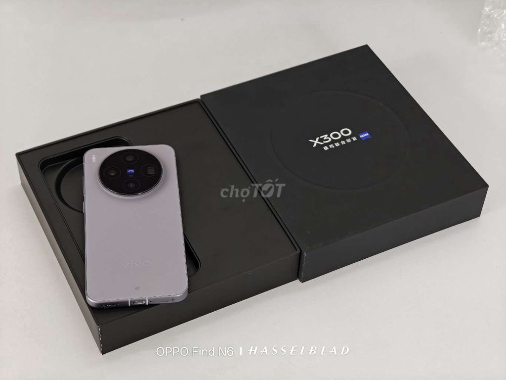 Vivo X300 256GB Tím Fullbox Đẹp 99%. Mua bán Điện thoại tại Quận Ninh Kiều Cần Thơ được đăng bởi Lê Khang hình 1