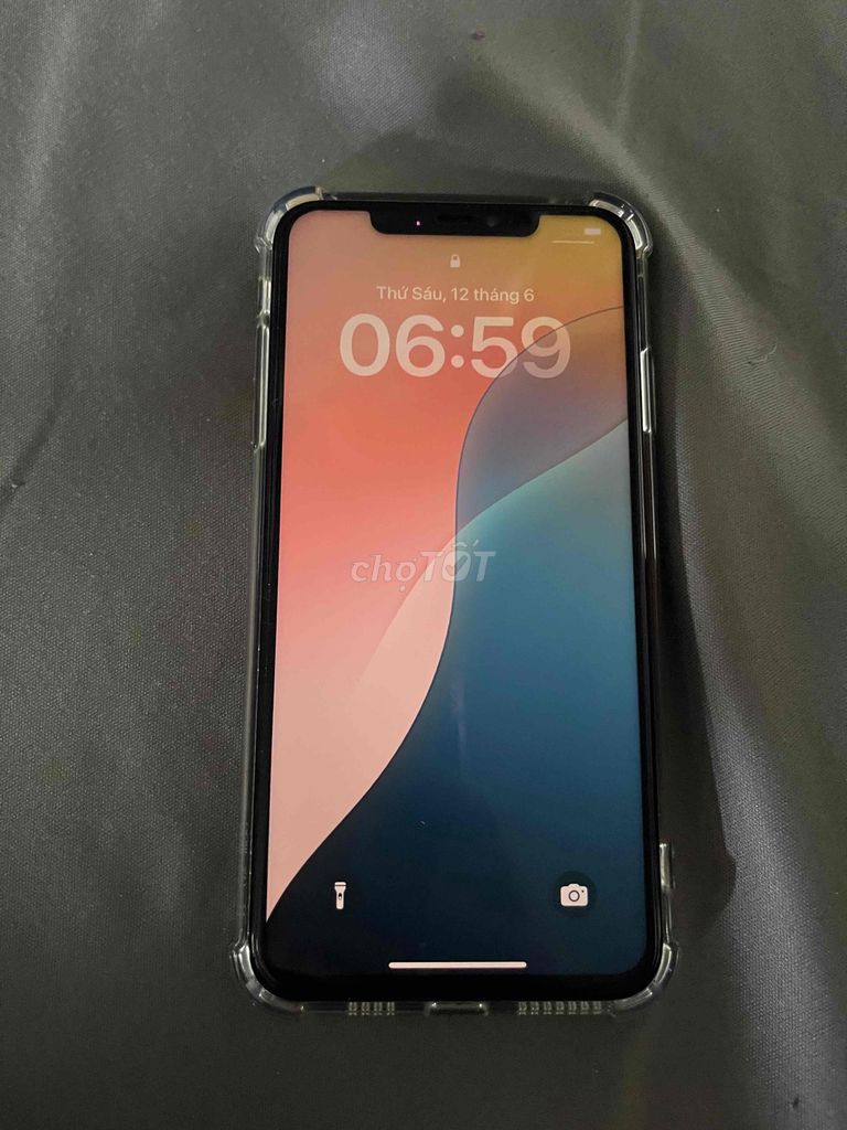 Apple iPhone Xs Max 64GB Đen Đã sử dụng. Mua bán Điện thoại tại Huyện Củ Chi Tp Hồ Chí Minh được đăng bởi Lê Hoàng Thanh Thảo hình 1
