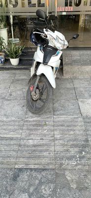 Honda Blade 2019 Trắng Đã sử dụng. Mua bán Xe máy tại Thành phố Vĩnh Yên Vĩnh Phúc được đăng bởi Tuấn