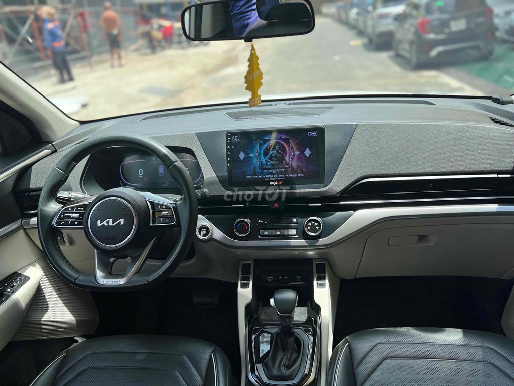 Kia Carens 2023 1.5G IVT - 24000 km. Mua bán Ô tô tại Quận Tân Phú Tp Hồ Chí Minh được đăng bởi Nguyễn Tân Xe Lướt  hình 6