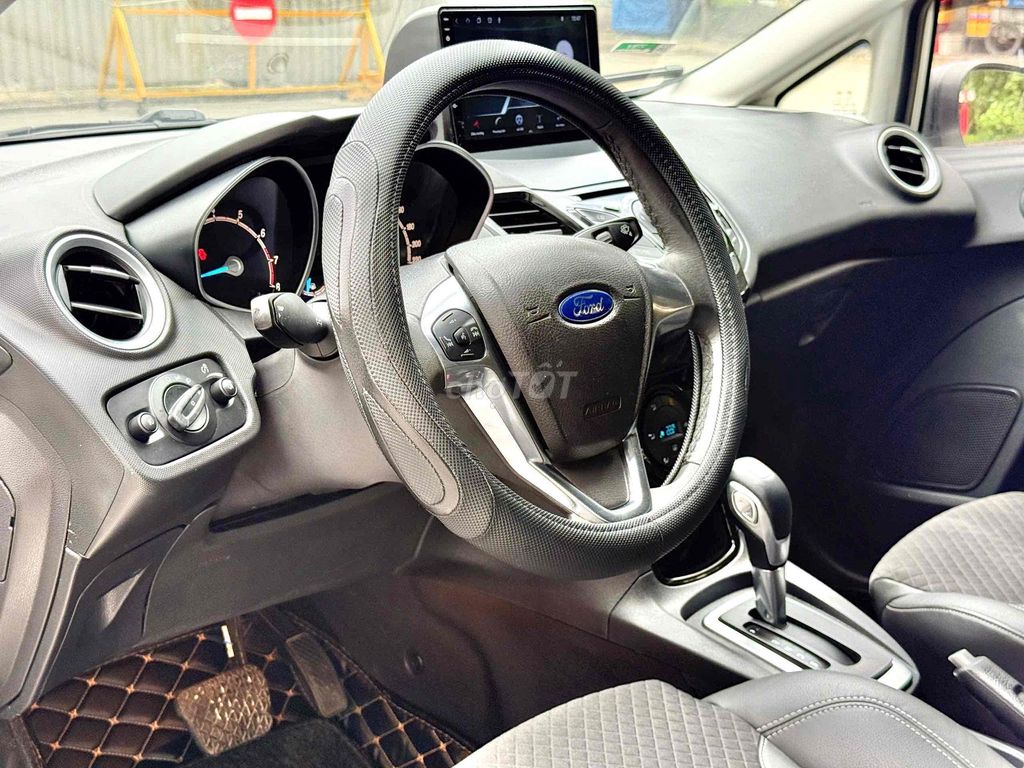 Ford Fiesta 2014 Titanium 1.5 AT - 70000 km. Mua bán Ô tô tại Quận Tân Phú Tp Hồ Chí Minh được đăng bởi Thế Anh hình 7