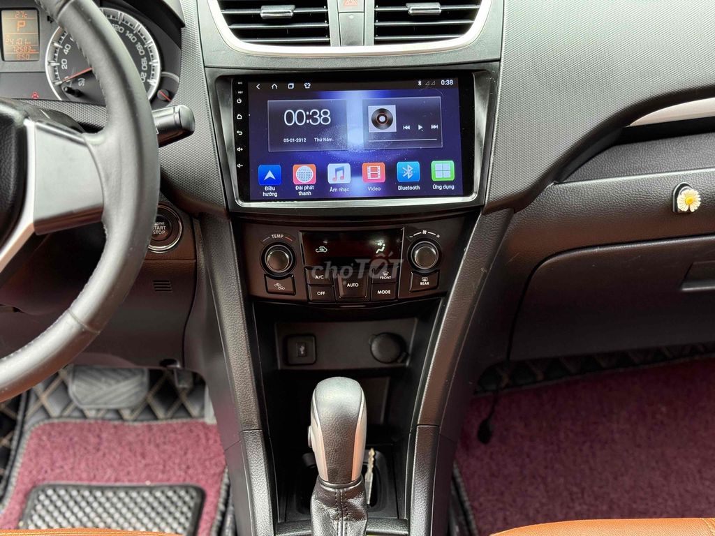 Suzuki Swift 2015 Special logo vàng. Mua bán Ô tô tại Quận Cẩm Lệ Đà Nẵng được đăng bởi Trọng Hiếu Đà Nẵng hình 14