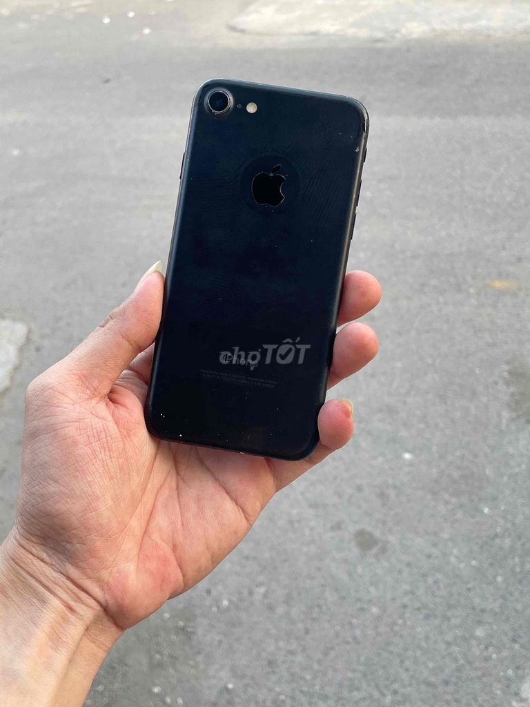 Apple iPhone 7 32GB Đen zin all (đã thay pin DLC). Mua bán Điện thoại tại Thành phố Biên Hòa Đồng Nai được đăng bởi Fire Shop hình 1