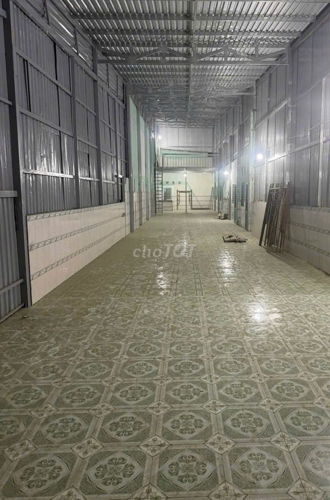 Cho thuê mặt tiền Lê Văn Lương, Nhà Bè – 205m² sử dụng – kho mới xây