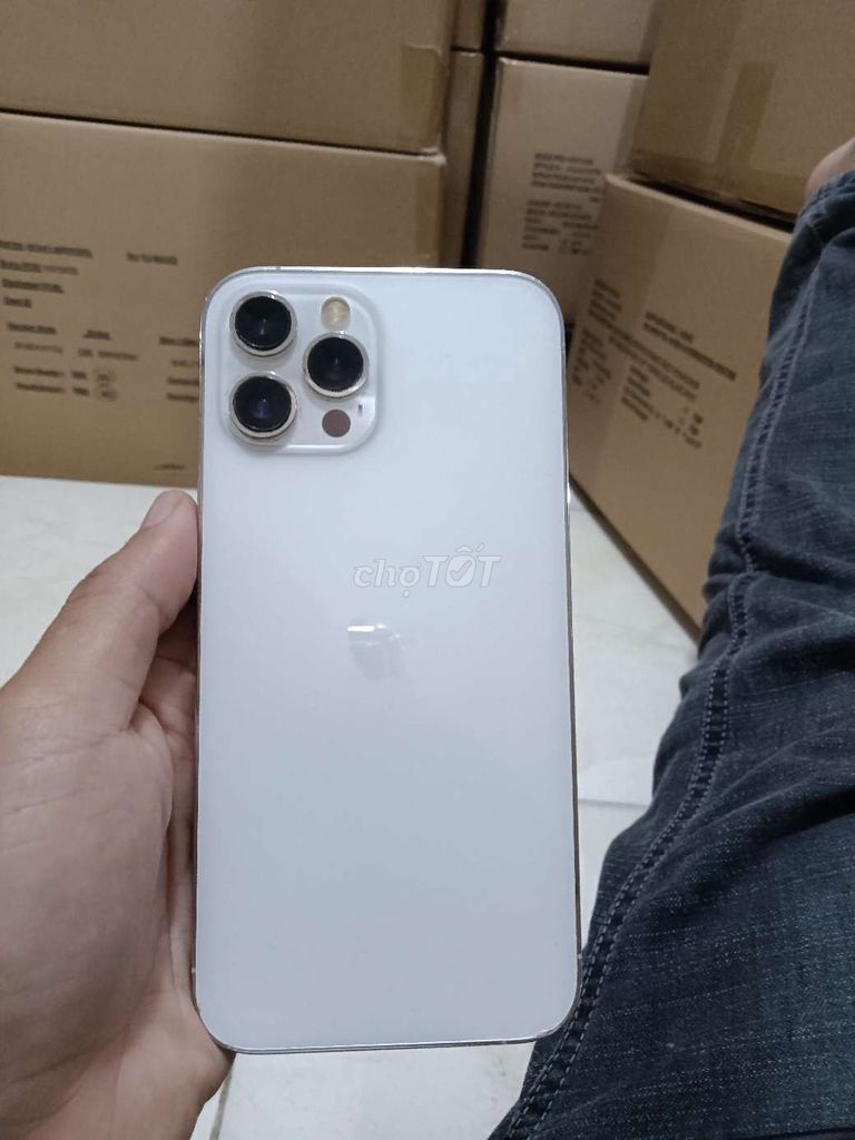 Apple iPhone 12 Pro Max 128GB Trắng. Mua bán Điện thoại tại Huyện Quế Sơn Quảng Nam được đăng bởi Thien Le hình 1