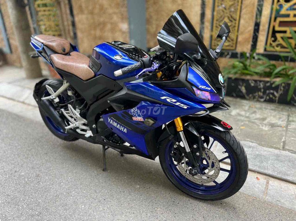 Yamaha R15 V3  biển số TP Xe đẹp nguyên bản đẹp. Mua bán Xe máy tại Quận Cầu Giấy Hà Nội được đăng bởi Tong motor xe may hình 7