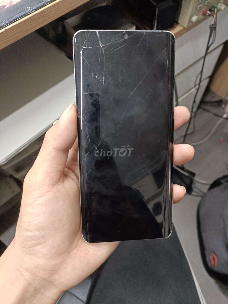 Huawei hư màn còn nguồn bán xác. Mua bán Điện thoại tại Thành phố Thủ Đức Tp Hồ Chí Minh được đăng bởi Nhi nhi shop hình 2