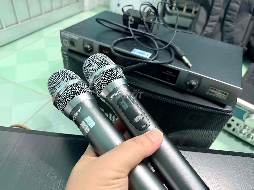 bán bộ karaoke chính hãng. Mua bán Tivi, Âm thanh tại Thành phố Vũng Tàu Bà Rịa - Vũng Tàu được đăng bởi huân hình 1
