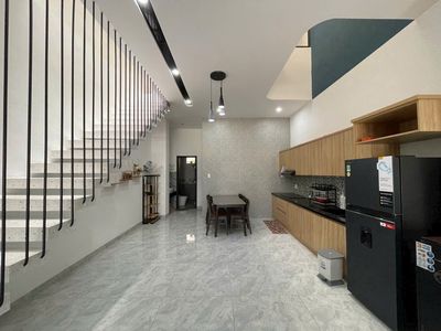 Аренда · 3 комн. · 100 м² · Quận Cẩm Lệ, ул. Đường Diên Hồng