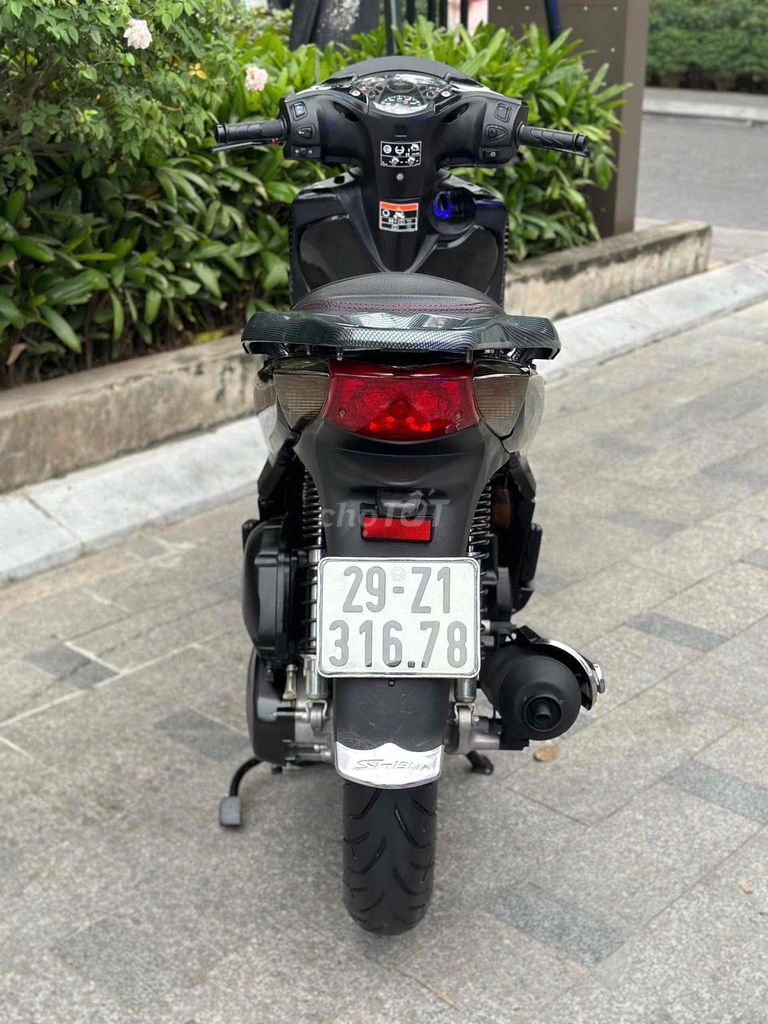 Cần bán SH độ nhập 2015 khoá Smartkey máy cực chât. Mua bán Xe máy tại Quận Cầu Giấy Hà Nội được đăng bởi Xe Máy Vượng Trung hình 1