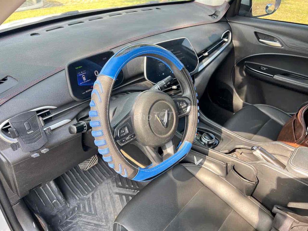 Vinfast VF5 Plus 2025 Trắng 4 vạn km. Mua bán Ô tô tại Quận Hoàng Mai Hà Nội được đăng bởi Dương Xuân Trường hình 8