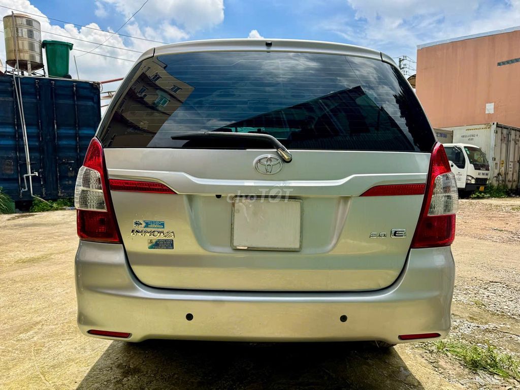 Toyota Innova 2.0E đời xe: 2015 Số sàn 8 chỗ ngồi. Mua bán Ô tô tại Huyện Hóc Môn Tp Hồ Chí Minh được đăng bởi Mr Nhựt chuyên xe hơi lướt chuẩn Toyota Sure hình 5