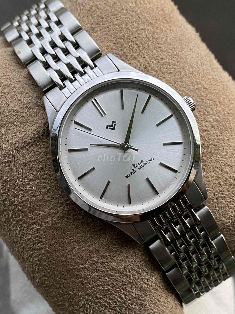 Đồng hồ Mario Valentino Thép đúc Pin Nhật Bạc. Mua bán Đồng hồ tại Thành phố Vũng Tàu Bà Rịa - Vũng Tàu được đăng bởi  Đồng Hồ truyền Nguyễn  hình 1