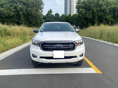 Ford Ranger 2019, số sàn, màu trắng