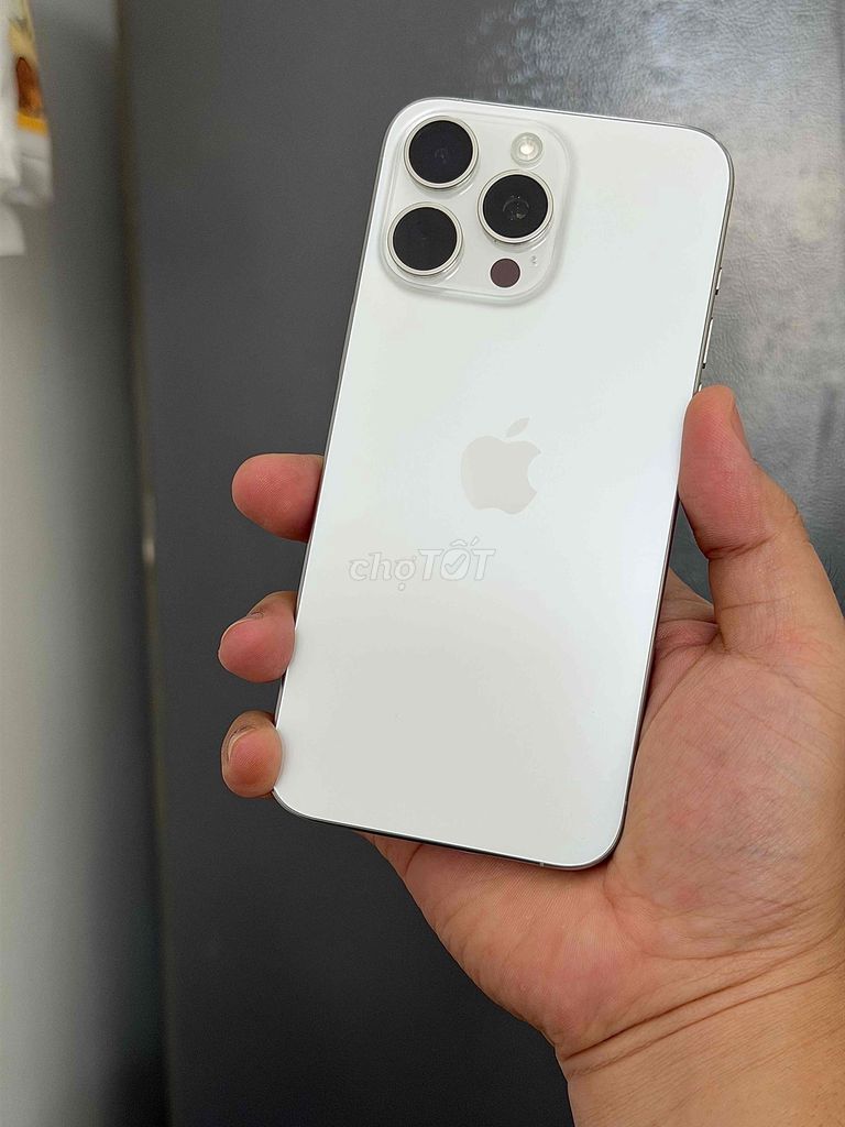 Apple iPhone 15 Pro Max 256GB Trắng 99% Pin 91%. Mua bán Điện thoại tại Quận Ninh Kiều Cần Thơ được đăng bởi Cầm Đồ Tấn Lợi hình 1