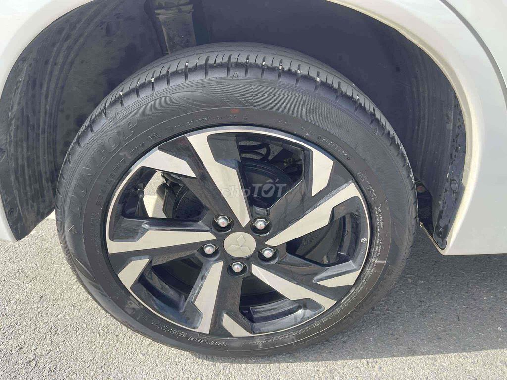 Mitsubishi Xpander 2024 - 3.8 vkm chất xe din. Mua bán Ô tô tại Quận Hoàng Mai Hà Nội được đăng bởi Vu Hung autu hình 12