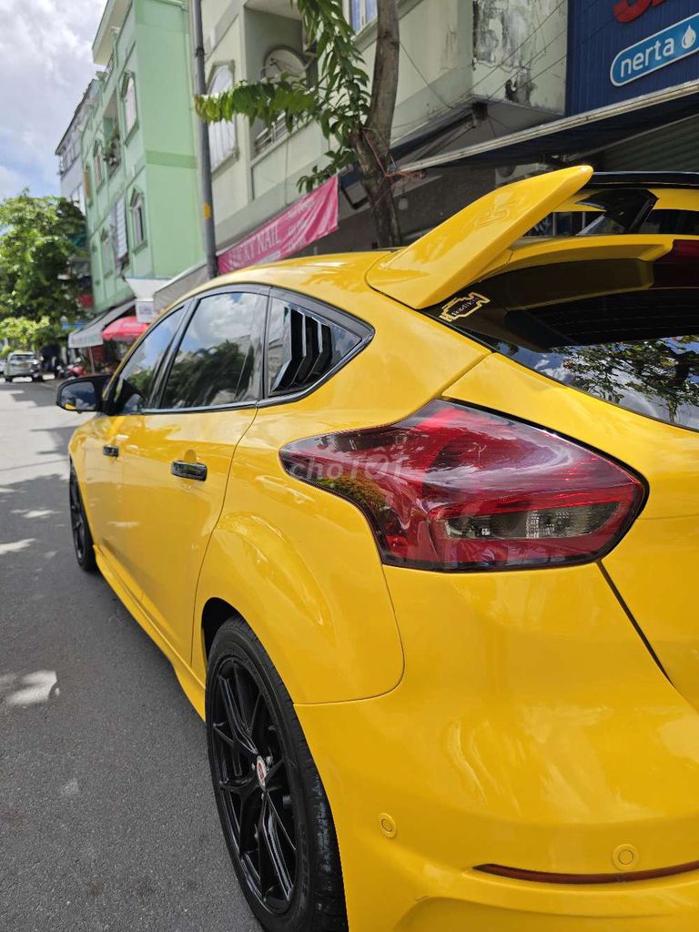 HCM Focus S2017 bản Sport xe nhà. Mua bán Ô tô tại Quận 3 Tp Hồ Chí Minh được đăng bởi Ka hình 11