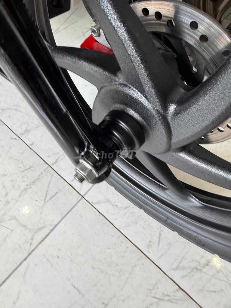 VISION 2019 - Xe Zin - BẢN ĐẶC BIỆT Khoá Smakey. Mua bán Xe máy tại Thành phố Rạch Giá Kiên Giang được đăng bởi XE MÁY CŨ TÂN 128 hình 8