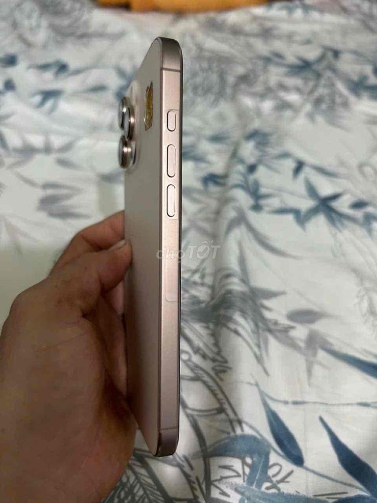 Apple iPhone 16 Pro Max 256GB gl xuống đời. Mua bán Điện thoại tại Huyện Trảng Bom Đồng Nai được đăng bởi tiến hải  hình 1