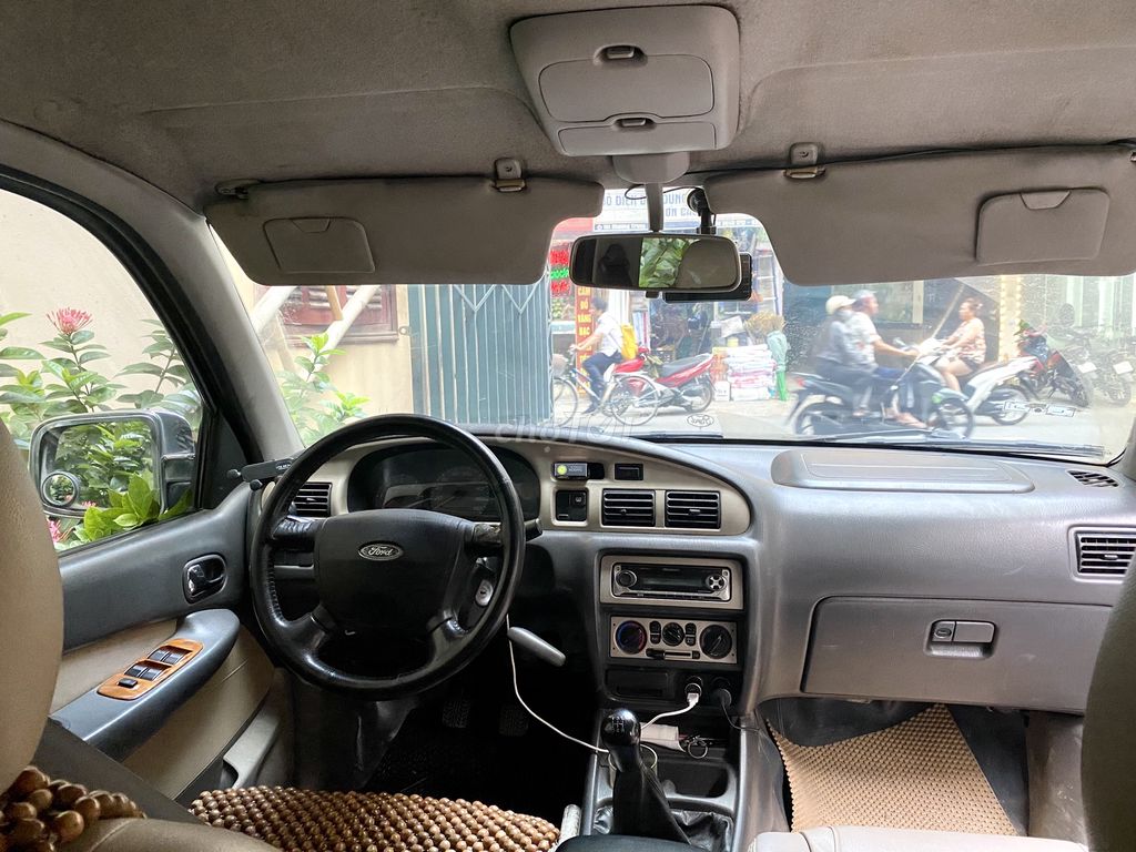Ford Everest 2005  - 1200 km. Mua bán Ô tô tại Quận Thanh Xuân Hà Nội được đăng bởi Thanh Mai hình 2