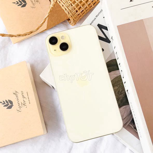 Apple iPhone 15 Plus 128GB Vàng. Mua bán Điện thoại tại Quận 3 Tp Hồ Chí Minh được đăng bởi Nguyễn Hữu Trọng (Hữu Trọng) hình 1