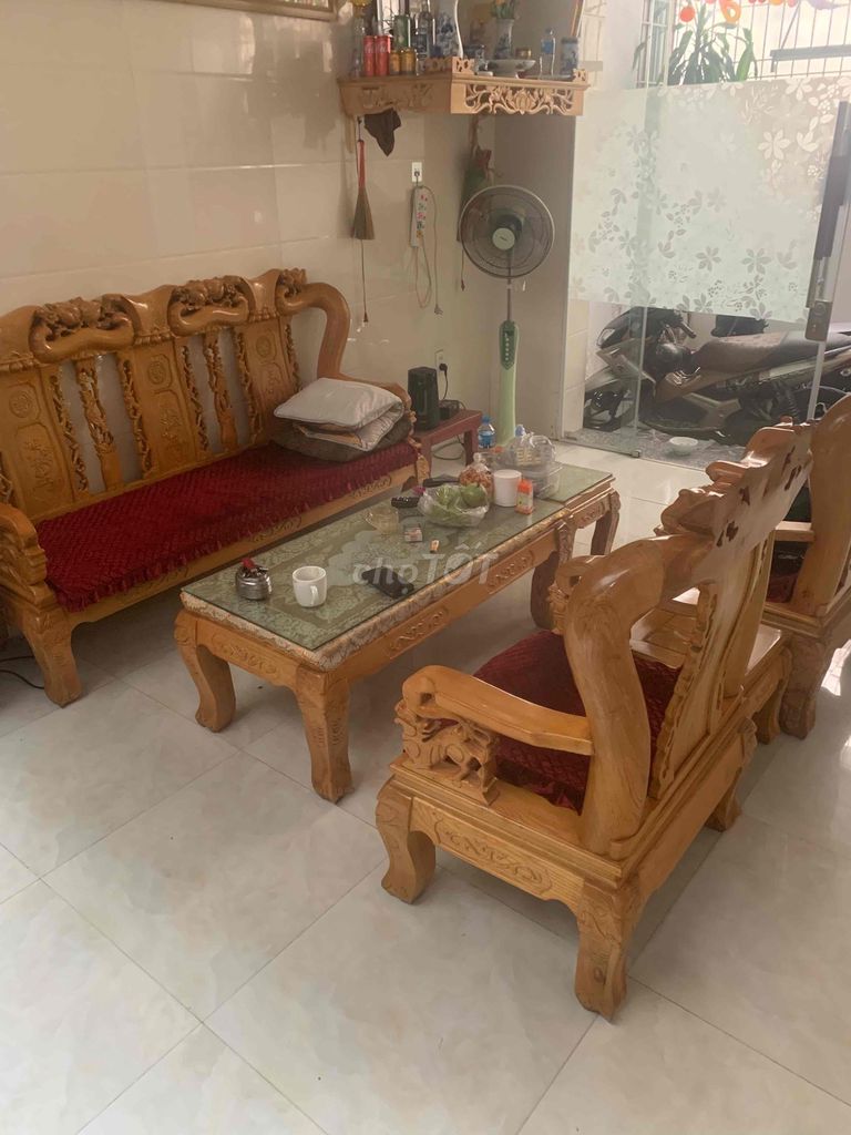 Bộ bàn ghế gỗ tự nhiên. Mua bán Bàn ghế tại Quận Lê Chân Hải Phòng được đăng bởi Thanh Nguyen hình 1