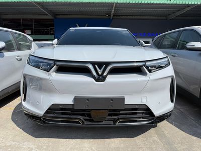 VF9 XE SẴN GIAO NGAY KHO Q7-BAO HS KHÓ