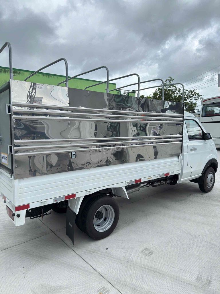 BẢN CAO CẤP SRM S1 BÁNH ĐÔI ( CÓ TRẢ GÓP). Mua bán Xe tải, xe ben tại Quận Bình Thuỷ Cần Thơ được đăng bởi Tổng Đại Lý Ôtô Miền Tây hình 5