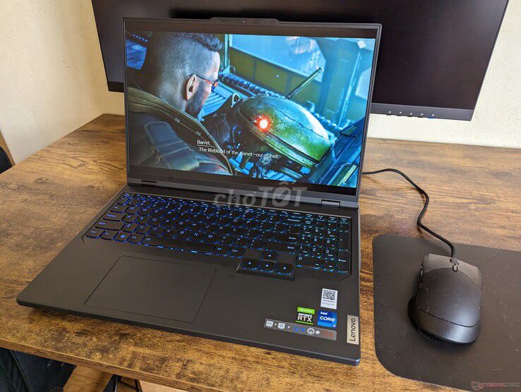 Máy đep, giá mềm Lenovo Legion Pro 5 2023