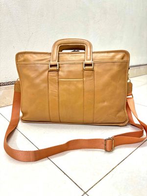 Cặp laptop hàng si hiệu da thật. Mua bán Túi xách tại Huyện Đông Anh Hà Nội được đăng bởi Nhung Đoàn