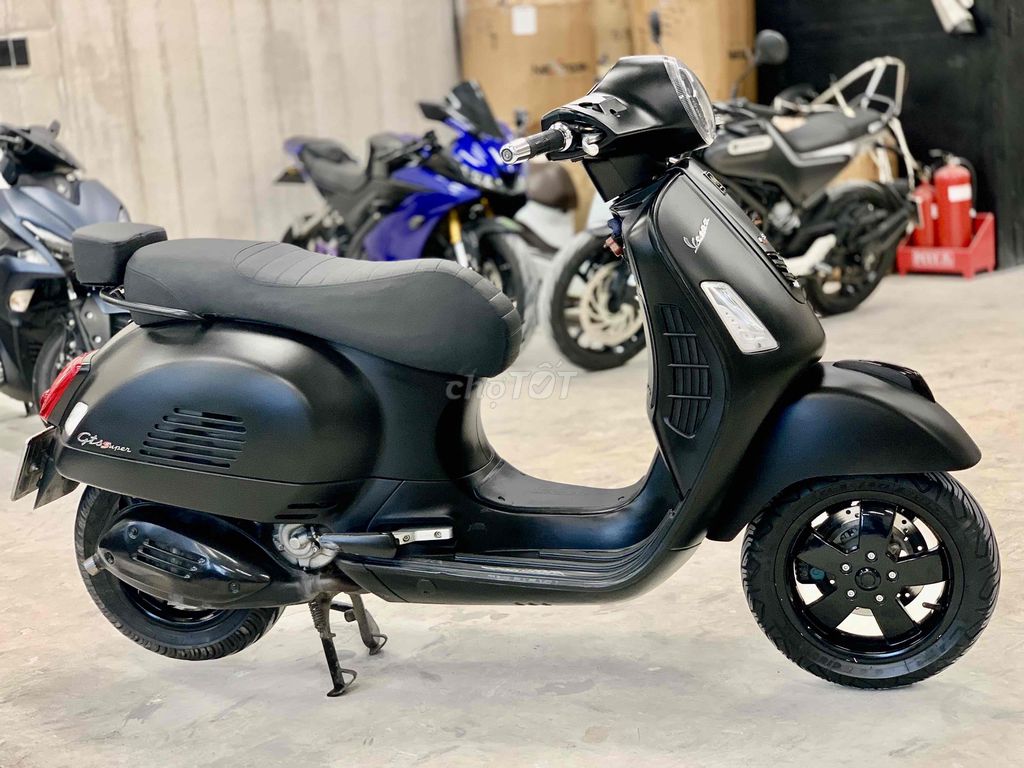 🛵 Vespa GTS 300 – 2018 – Chính Chủ BSTP Xe Đẹp Zin. Mua bán Xe máy tại Thành phố Thủ Đức Tp Hồ Chí Minh được đăng bởi Khương Phan hình 2
