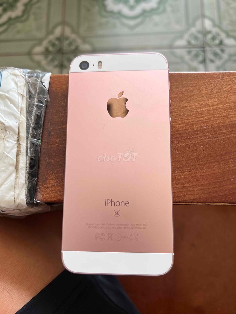 iPhone 5se. Mua bán Điện thoại tại Thành phố Thuận An Bình Dương được đăng bởi nguyen hai hình 1