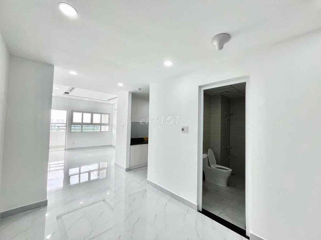 Аренда · 2 комн. · 86 м² · Huyện Bình Chánh, ул. Huỳnh Bá Chánh