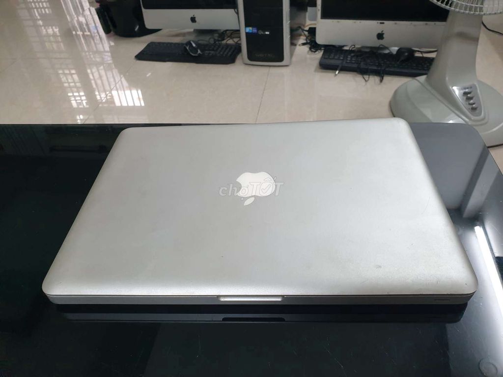 Macbook pro 2011 13in MC800 i5 2.3g 4g 500g