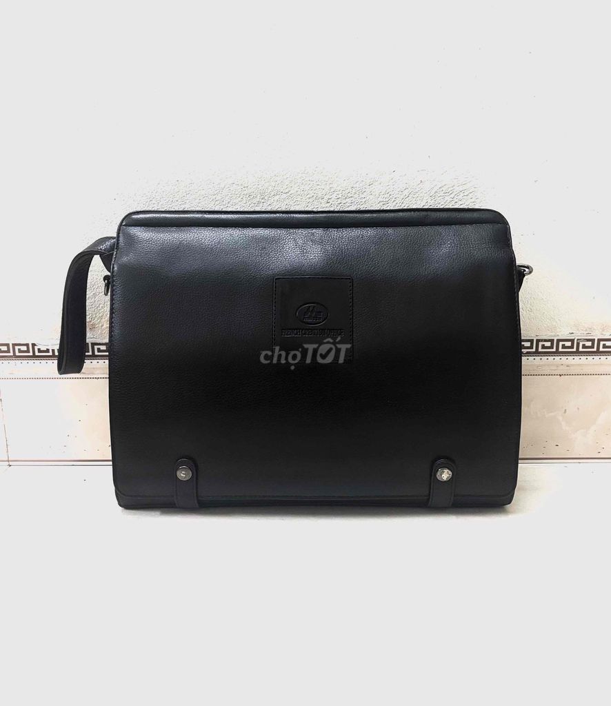 Cặp tab để tài liệu cầm tay kết hợp đeo chéo. Mua bán Túi xách tại Huyện Đông Anh Hà Nội được đăng bởi Nhung Đoàn hình 1
