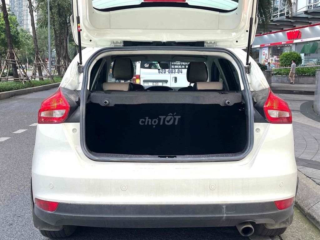 FOCUS TREND 2018 FORM HATCHBACK THỂ THAO. Mua bán Ô tô tại Huyện Củ Chi Tp Hồ Chí Minh được đăng bởi Duy Tô Sài Gòn Ford hình 9