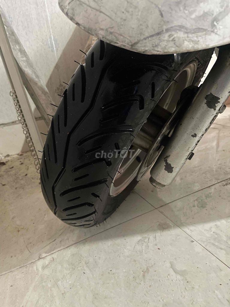 Xe nữ chạy giấy đầy đủ. Mua bán Xe máy tại Quận Thanh Khê Đà Nẵng được đăng bởi Hoàng Quang hình 2