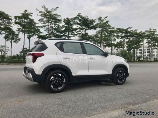 Kia Sonet Luxury 1.5 в 2025 году - 518 миллионов