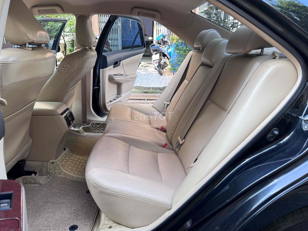 Bán Camry 2.5G đời 2012 xe đẹp không lỗi. Mua bán Ô tô tại Quận Tân Phú Tp Hồ Chí Minh được đăng bởi Hoàng Gia Auto hình 8